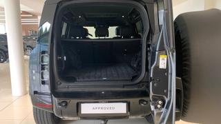 Land Rover Defender  - photo 4