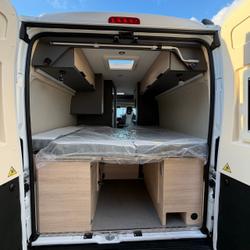 Fourgon Dreamer BLUEHDI PEUGEOT BOXER Monc&eacute;-en-Belin