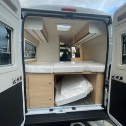 Fourgon Sunlight BLUEHDI PEUGEOT BOXER Monc&eacute;-en-Belin