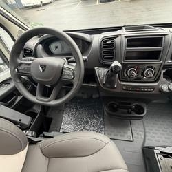 Fourgon Dreamer BLUEHDI PEUGEOT BOXER Monc&eacute;-en-Belin