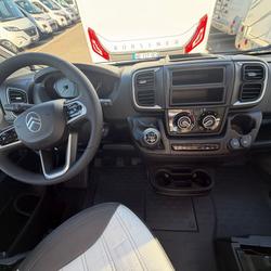 Fourgon Sunlight BLUEHDI PEUGEOT BOXER Monc&eacute;-en-Belin