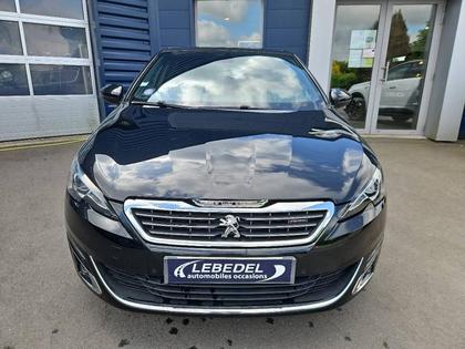 Peugeot 308 II Phase 1 - 1.2 Puretech 130ch GT Line S&S EAT6 5p - 9 990 €
