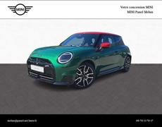 Mini Cooper Vert-Saint-Denis