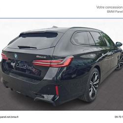 BMW Serie 5 Touring 550e 489ch M Sport xDrive Vert-Saint-Denis