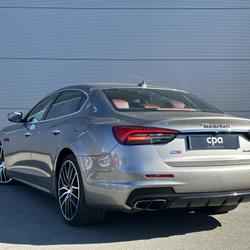 Maserati Quattroporte GTS VI V8 3.8 530 CH GRANSPORT TOIT OUVRANT PACK CARBONE / SUPERBE ETAT SUIVI COMPLET Pornichet