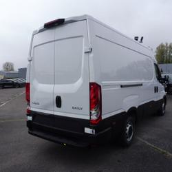 Iveco Daily 35S16 2.3 V12 HI-MATIC 156CV occasion - Quimper - photo 2/13
