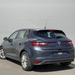 Renault Megane 4 IV 1.2 TCe 100 CH BUSINESS BVM6 Pornichet