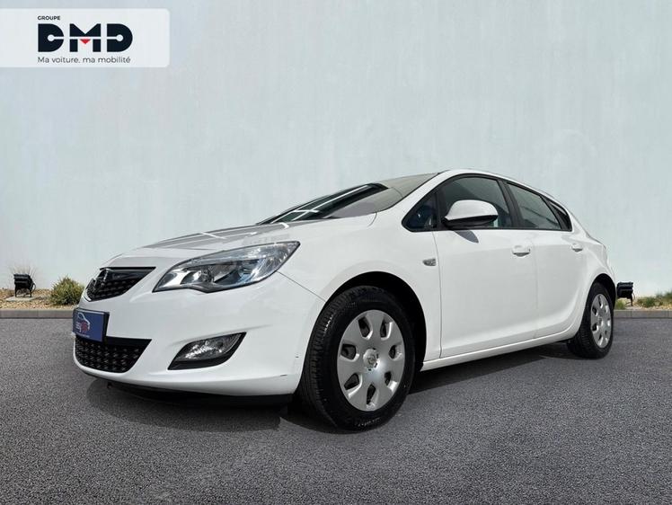 Opel Astra  - Enjoy - 7 490 €