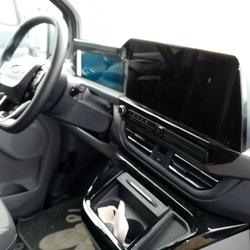 Fourgon Karmann ECOBLUE FORD TRANSIT CONNECT La Montagne