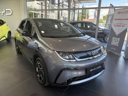 BYD Dolphin - Dolphin 60,4 kWh 204 ch Design - 28 990 €