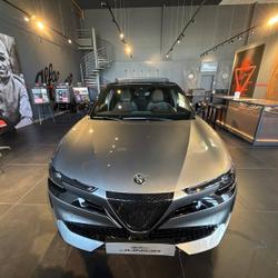 Alfa Romeo Junior 1.2 Ibrida 145ch Premium e-DCT6 Q4 Chen&ocirc;ve