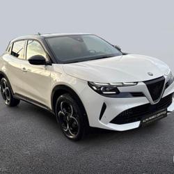 Alfa Romeo Junior 1.2 Ibrida 145ch Premium e-DCT6 Chen&ocirc;ve