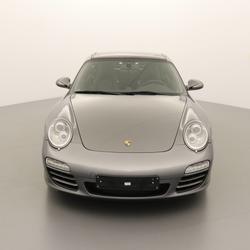 Porsche 911 . 6 cyl H&eacute;nin-Beaumont