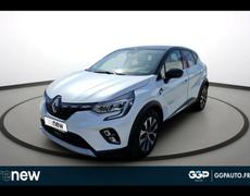 Renault Captur Orange