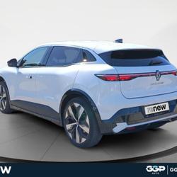 Renault Megane 4 E-Tech Electric EV60 220ch Techno super charge -B Orange