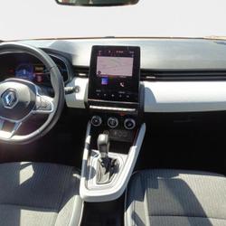 Renault Clio 5 1.6 E-Tech hybride 145ch Techno Orange