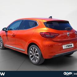 Renault Clio 5 1.6 E-Tech hybride 145ch Techno Orange