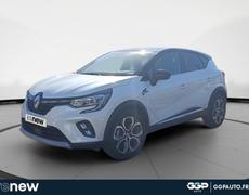 Renault Captur Orange
