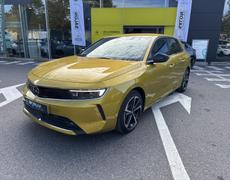 Opel Astra Vert-Saint-Denis
