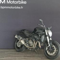Ducati Monster Monster 821 Dark ABS Olivet