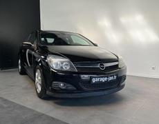 Opel Astra Cesson-Sévigné