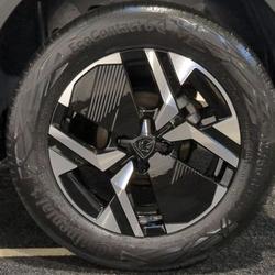 Peugeot 2008 Hybrid 145 e-DCS6 GT Vendeville