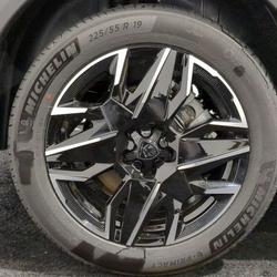 Peugeot 5008 Hybrid 145 ch e-DCS6 GT Vendeville