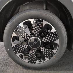 Fiat 600e T-Gen 3 1.2 Hybrid 110ch eDCT6 La Prima Vendeville