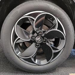 Alfa Romeo Junior 1.2 Ibrida 145 ch e-DCT6 Q4 Ti Vendeville