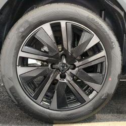 Peugeot 2008 Hybrid 145 e-DCS6 GT Vendeville
