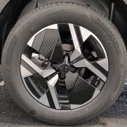 Peugeot 2008 Hybrid 145 e-DCS6 Allure Vendeville