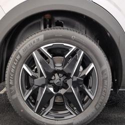 Peugeot 5008 Hybrid 145 ch e-DCS6 GT Vendeville