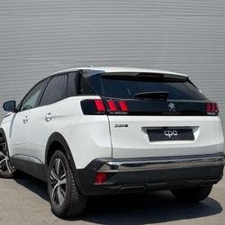 Peugeot 3008 1.2 130 CH EAT ALLURE BUSINESS / COURROIE FAITE SUIVI EXCLUSIF PEUGEOT Pornichet