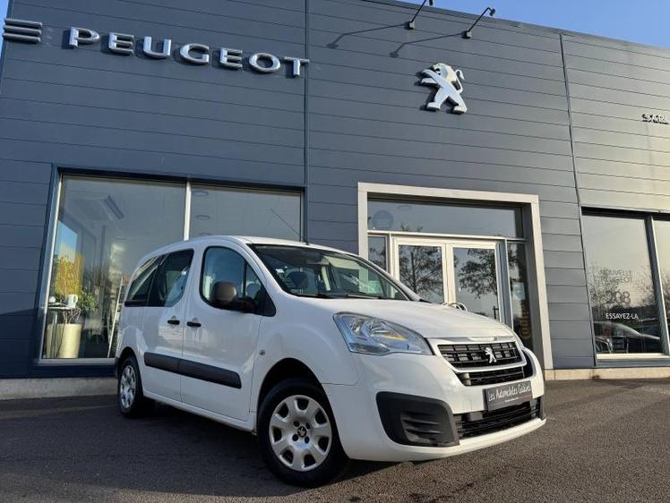 Peugeot Partner Tepee  - Puretech - 7 490 €