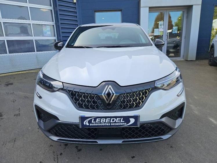 Renault Arkana  - 28 990 €