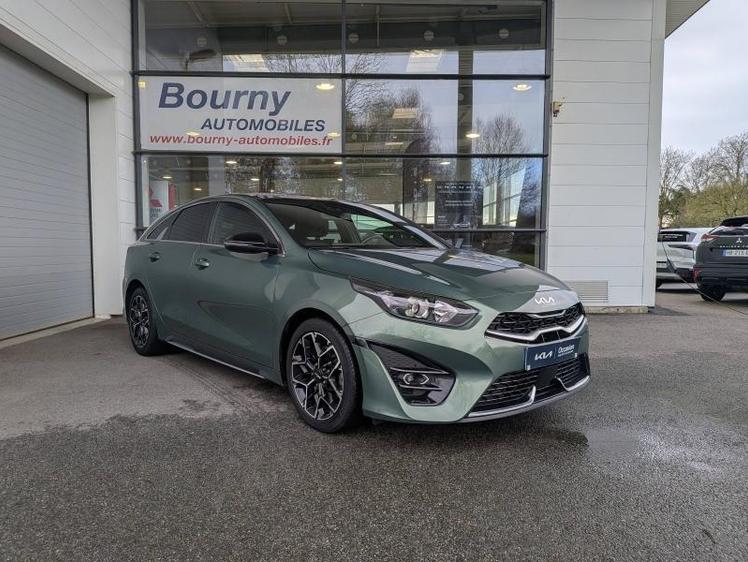 Kia Pro Cee'd  - 23 490 €