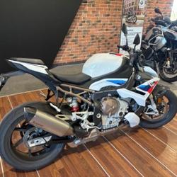 BMW Serie F S 1000 R Lesm&eacute;nils