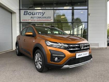 Dacia Sandero - 1.0 TCe 90ch Stepway Confort - 10 990 €