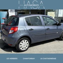Renault Clio 3 1.2 16v 75ch Authentique 5p Chantonnay