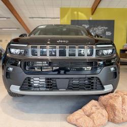 Jeep Avenger 1.2 Turbo T3 110ch MHEV Black Edition BVR6 eHybrid TOURLAVILLE