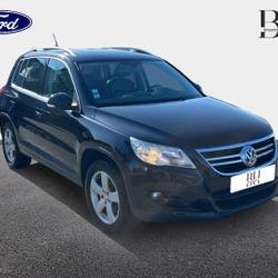 Volkswagen Tiguan 1.4 TSI 150ch BlueMotion Carat Vitr&eacute;