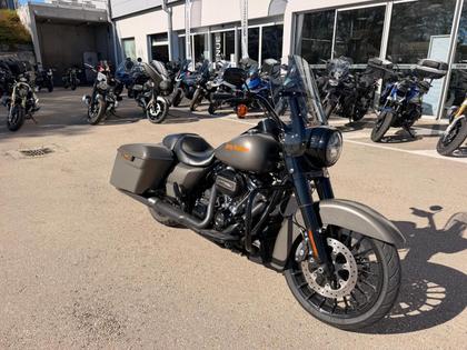 Harley Davidson Road King - Road King Special 1745 Noir ABS 2018 - 15 790 €