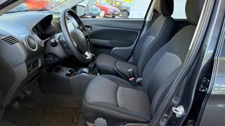 Mitsubishi Space Star  - photo 4