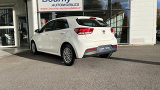 Kia Rio  - photo 4