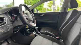 Kia Stonic  - Active - photo 4