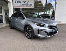 Kia XCee'd Laval