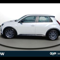 Renault R5 E-Tech Electrique 120ch Evolution autonomie urbaine Petite-For&ecirc;t