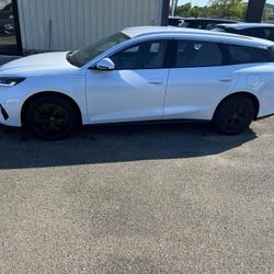 BYD Seal 6 Touring Seal 6 Touring 1.5l DM-i 135 kW PHEV Boost &Eacute;cully