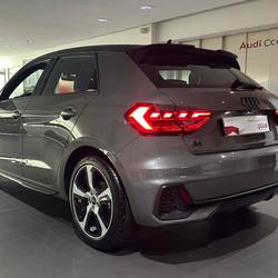 Audi A1 Sportback A1 Sportback 30 TFSI 110 ch S tronic 7 S Line Paris 17e Arrondissement