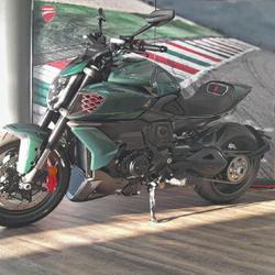Ducati Diavel DIAVEL V4 BENTLEY LIMITED EDITION Olivet